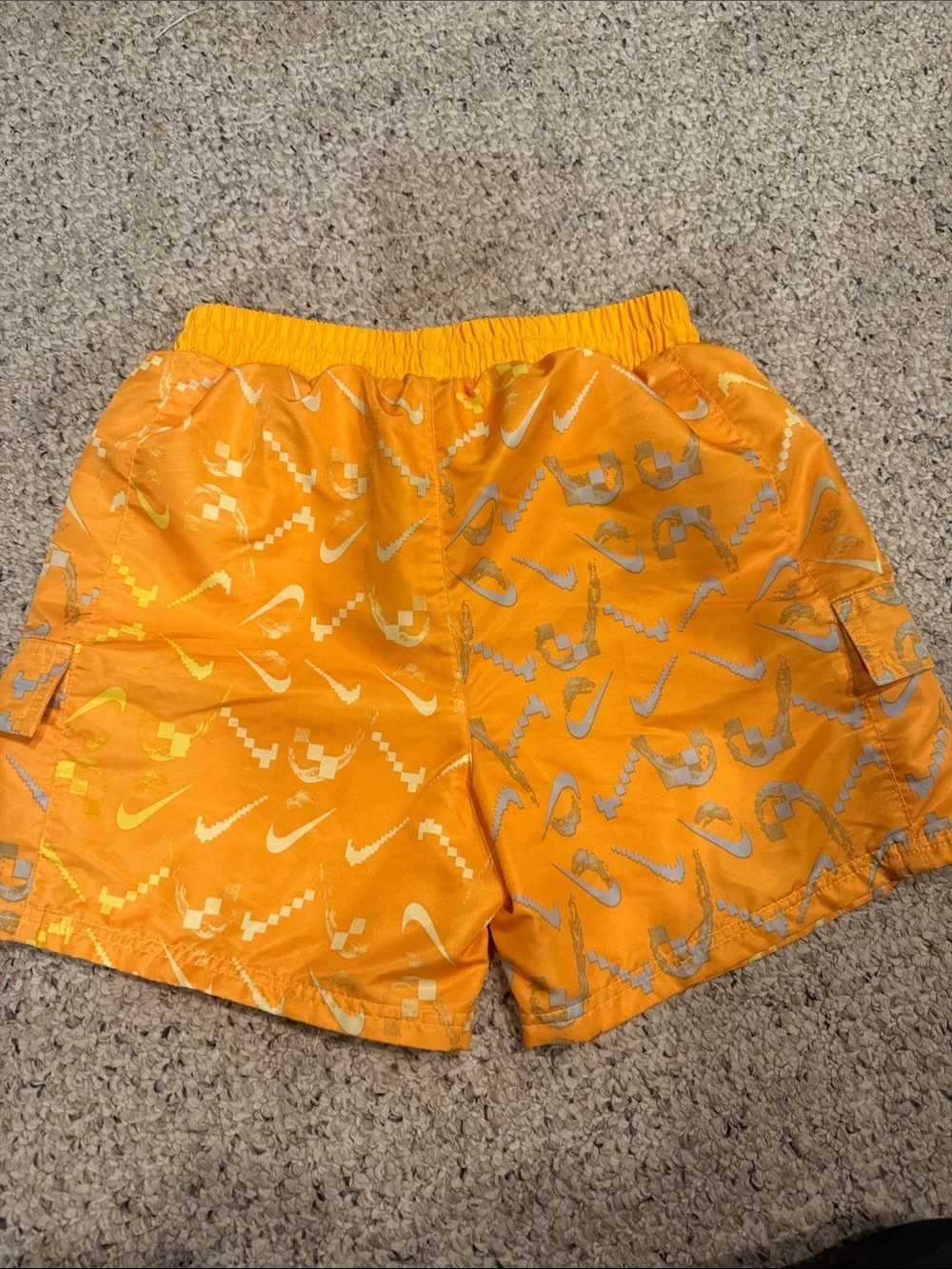 Nike kids swim